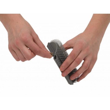 Escova Elevada com Catnip Senses 2.0 - Catit